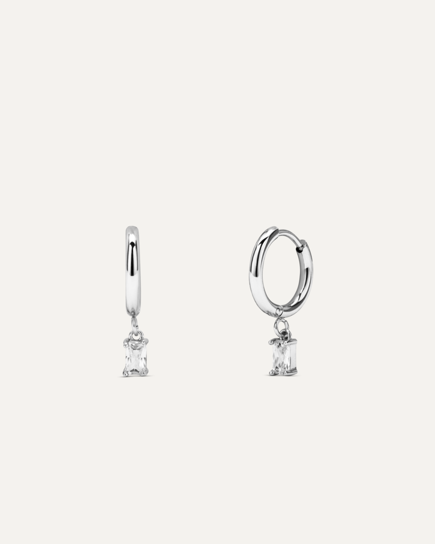 Orecchini a cerchio Noemi argento-Veramé